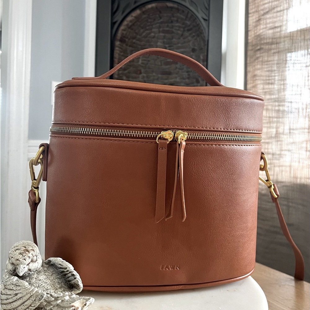 Fawn - The Train Case